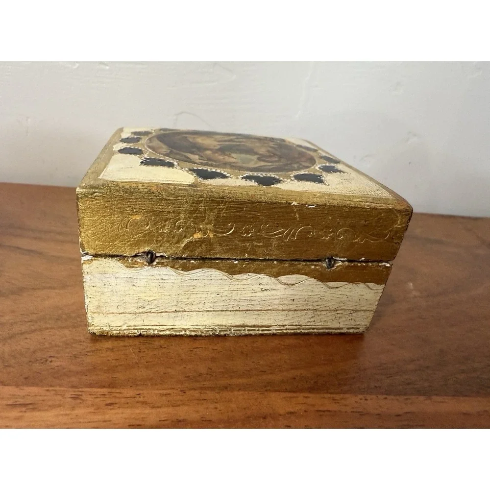 Vintage Handmade in Italy Gold Leaf Wood Trinket Jewelry Box Florentine